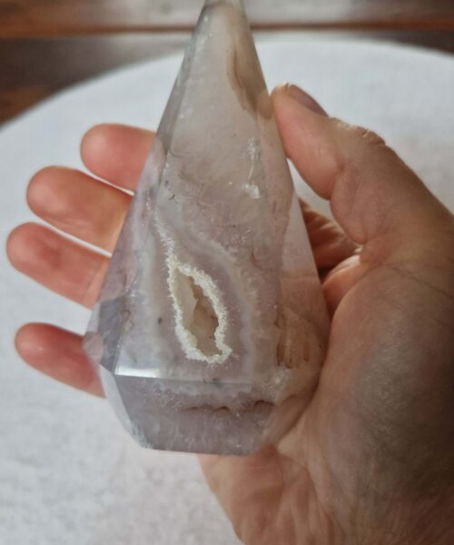 Premium Agate Conic Point 41 Tower Prism - 352g H11xW6.5xD5.5cm - Image 6