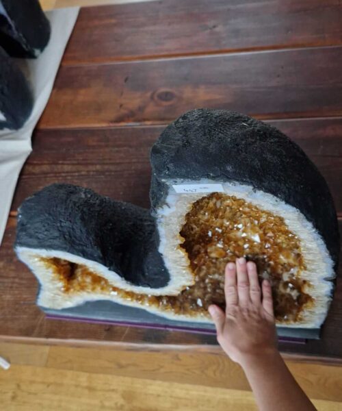 Tall Citrine Geode 447 Crystal Cluster Druzy Premium Grade 44.38kg H52xW52xD20cm - Image 4