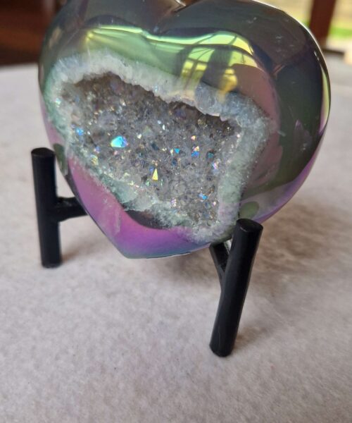 Agate Angel Aura Heart on Stand 30, Aura, Titanium, Cluster, Crystal, Gemstone 315g – H7.5xW8xD5cm - Image 2