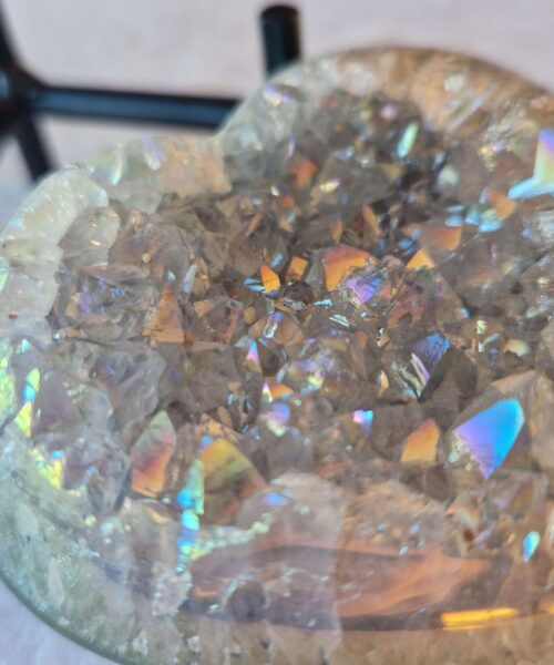 Agate Angel Aura Heart on Stand 35, Aura, Titanium, Cluster, Crystal, Gemstone 421g – H8xW9xD5cm - Image 9