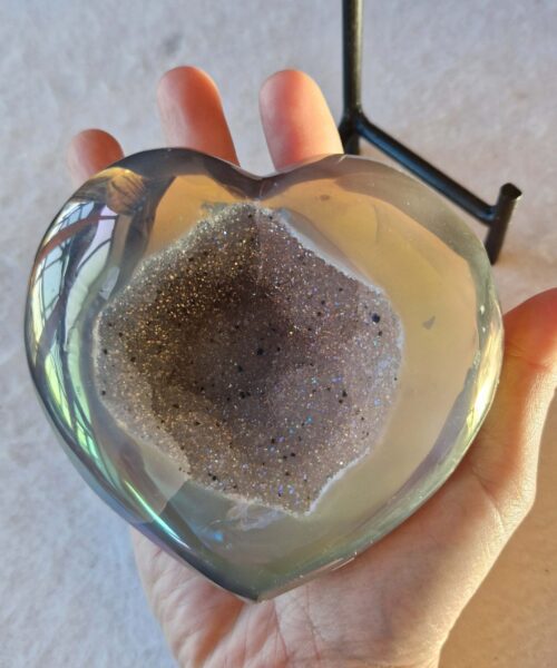 Agate Angel Aura Heart on Stand 42, Aura, Titanium, Cluster, Crystal, Gemstone 664g – H10xW11xD6cm - Image 5