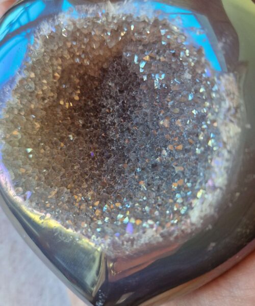 Agate Angel Aura Heart on Stand 43, Aura, Titanium, Cluster, Crystal, Gemstone 637g – H9.5xW10xD6cm - Image 5
