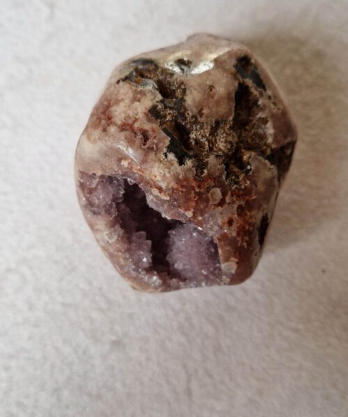 Pink Amethyst Freeform 16 Self Standing Healing Crystal Natural Crystal Gem 465g – H6.5xW9.5xD7cm - Image 7