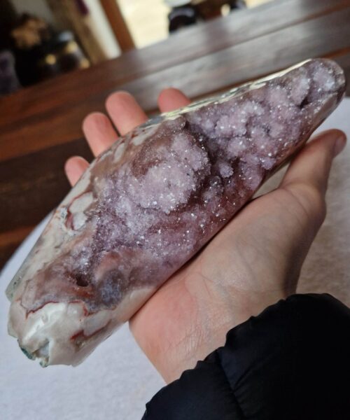 Pink Amethyst Freeform 17 Self Standing Healing Crystal Natural Crystal Gem 776g – H6xW17.5xD7cm - Image 6