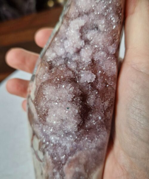 Pink Amethyst Freeform 17 Self Standing Healing Crystal Natural Crystal Gem 776g – H6xW17.5xD7cm - Image 7