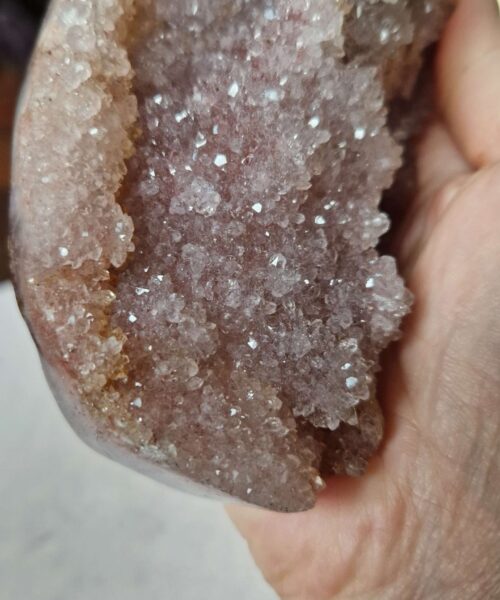 Pink Amethyst Freeform 22 Self Standing Healing Crystal Natural Crystal Gem 539g – H3.5xW14xD8cm - Image 8