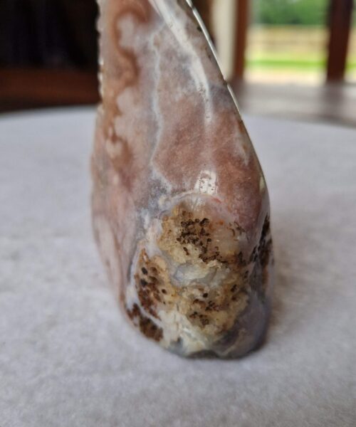 Pink Amethyst Freeform 23 Self Standing Healing Crystal Natural Crystal Gem 311g – H8.5xW7.5xD4cm - Image 5