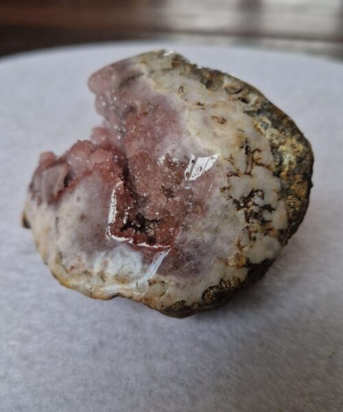 Pink Amethyst Freeform 29 Self Standing Healing Crystal Natural Crystal Gem 503g – H6xW9xD8cm - Image 3