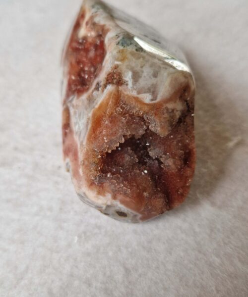 Pink Amethyst Freeform 31 Self Standing Healing Crystal Natural Crystal Gem 313g – H4.5xW10xD5.5cm - Image 3
