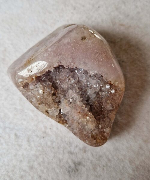 Pink Amethyst Freeform 35 Self Standing Healing Crystal Natural Crystal Gem 350g – H4.5xW9.5xD8cm - Image 8