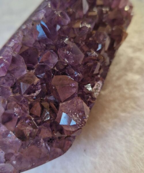 Premium Amethyst Quartz Purple Druzy Side Point 38 Crystal Tower 348g H10.5xW4.5xD3cm - Image 4