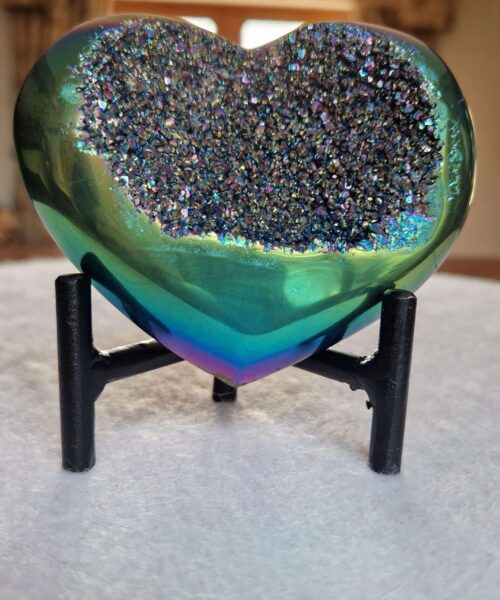 Rainbow Quartz Heart with Stand 44 Aura, Titanium, Cluster, Crystal, Gemstone 357g – H8xW9xD5cm - Image 7