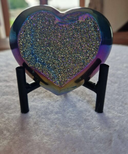 Rainbow Quartz Heart with Stand 47 Aura, Titanium, Cluster, Crystal, Gemstone 342g – H7xW7.5xD5cm