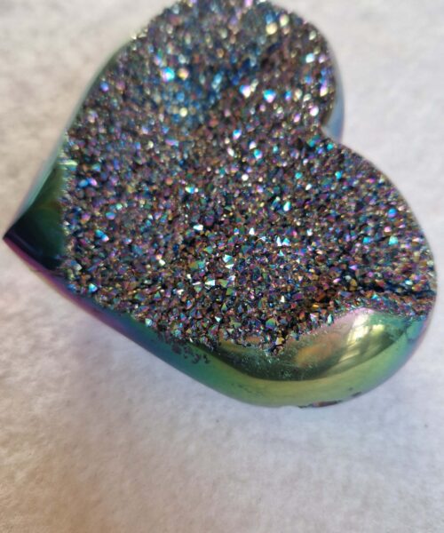 Rainbow Quartz Heart with Stand 49 Aura, Titanium, Cluster, Crystal, Gemstone 317g – H7.5xW9.5xD5cm - Image 9