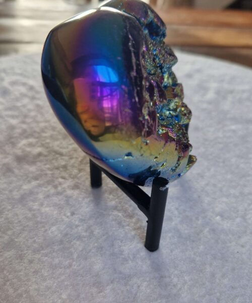 Alternative view of Rainbow Quartz Heart with Stand 50 Aura, Titanium, Cluster, Crystal, Gemstone 453g – H9xW10xD5cm