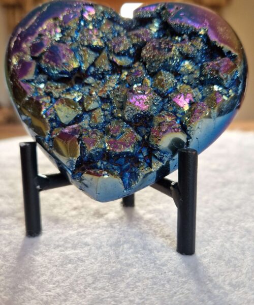 Rainbow Quartz Heart with Stand 50 Aura, Titanium, Cluster, Crystal, Gemstone 453g – H9xW10xD5cm - Image 7