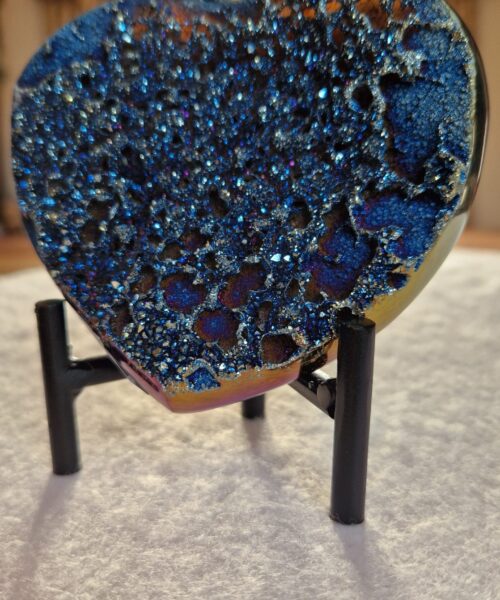 Rainbow Quartz Heart with Stand 52 Aura, Titanium, Cluster, Crystal, Gemstone 406g – H9.5xW10xD5cm - Image 8