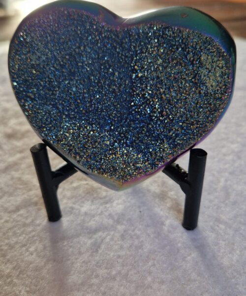 Rainbow Quartz Heart with Stand 53 Aura, Titanium, Cluster, Crystal, Gemstone 328g – H8xW9xD5cm
