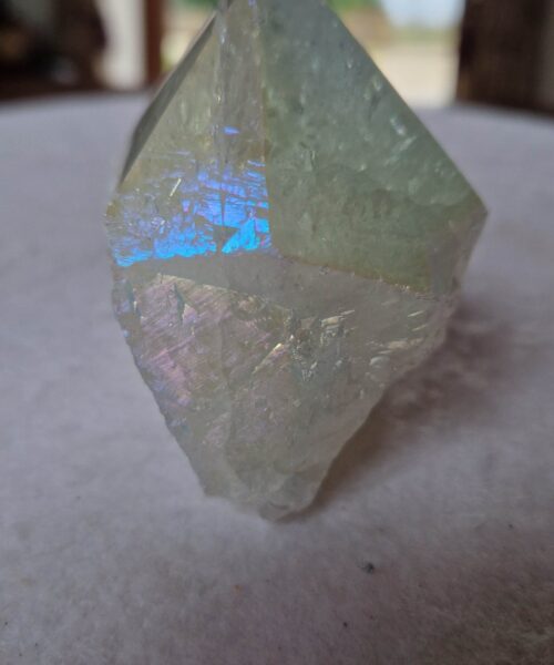 Premium Angel Aura Point 3 Crystal Clear Quartz Tower 317g - H8.5xW8xD5cm - Image 4