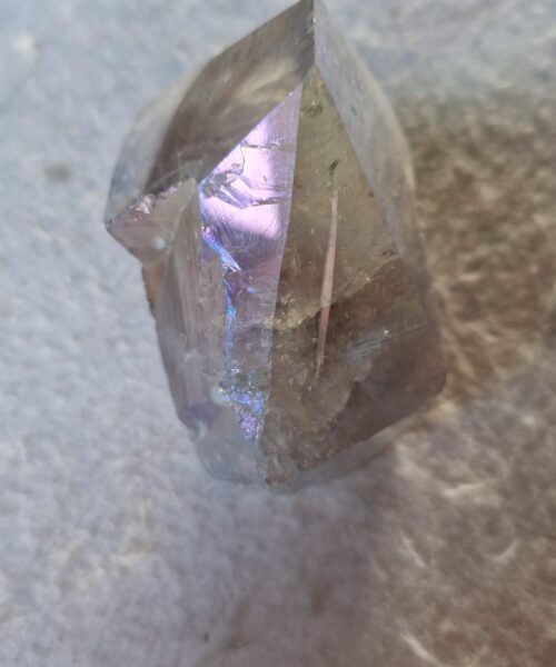 Premium Angel Aura Point 8 Crystal Clear Quartz Tower 409g - H8.5xW8xD5.5cm - Image 6