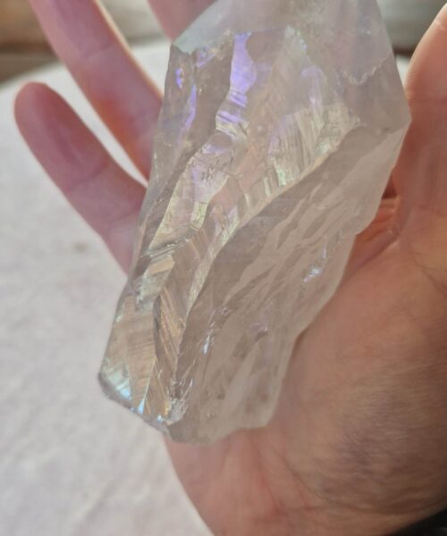 Premium Angel Aura Point 9 Crystal Clear Quartz Tower 467g - H8.5xW9.5xD6cm - Image 4