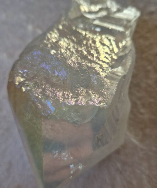 Premium Angel Aura Point 9 Crystal Clear Quartz Tower 467g - H8.5xW9.5xD6cm - Image 5