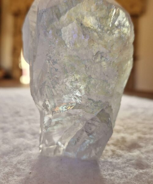 Premium Angel Aura Point 9 Crystal Clear Quartz Tower 467g - H8.5xW9.5xD6cm - Image 9