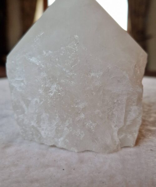 Large Clear Quartz White Crystal 13 Quartz Tower Points Polished Tip Gemstones Natural 948g H10xW10xD9cm - Image 3
