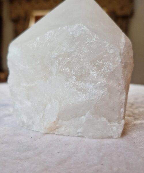 Large Clear Quartz White Crystal 13 Quartz Tower Points Polished Tip Gemstones Natural 948g H10xW10xD9cm - Image 9