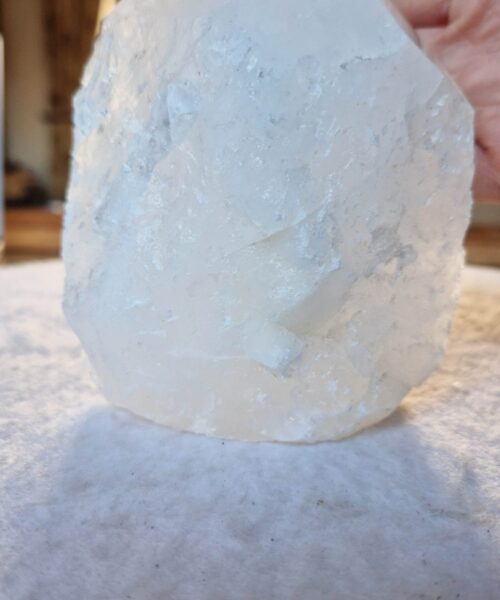 Large Clear Quartz White Crystal 2 Quartz Tower Points Polished Tip Gemstones Natural 972g H13xW9.5xD8cm - Image 9