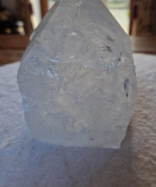 Large Clear Quartz White Crystal 3 Quartz Tower Points Polished Tip Gemstones Natural 1.349g H13xW9xD9cm - Image 3