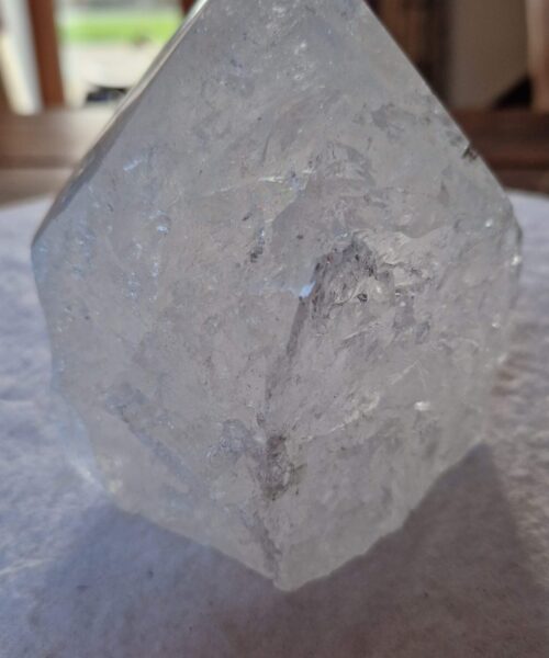 Large Clear Quartz White Crystal 3 Quartz Tower Points Polished Tip Gemstones Natural 1.349g H13xW9xD9cm - Image 4