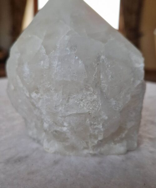 Large Clear Quartz White Crystal 4 Quartz Tower Points Polished Tip Gemstones Natural 1.083g H10.5xW10.5xD8cm - Image 3
