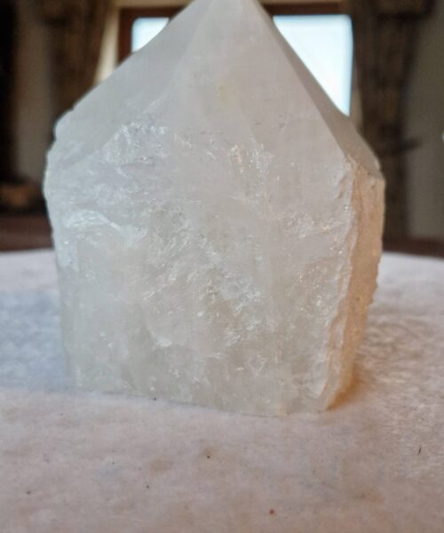 Large Clear Quartz White Crystal 8 Quartz Tower Points Polished Tip Gemstones Natural 1.142g H10.5xW9xD9cm