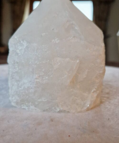 Large Clear Quartz White Crystal 8 Quartz Tower Points Polished Tip Gemstones Natural 1.142g H10.5xW9xD9cm - Image 3