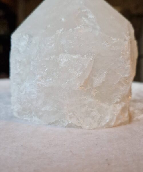 Large Clear Quartz White Crystal 8 Quartz Tower Points Polished Tip Gemstones Natural 1.142g H10.5xW9xD9cm - Image 9