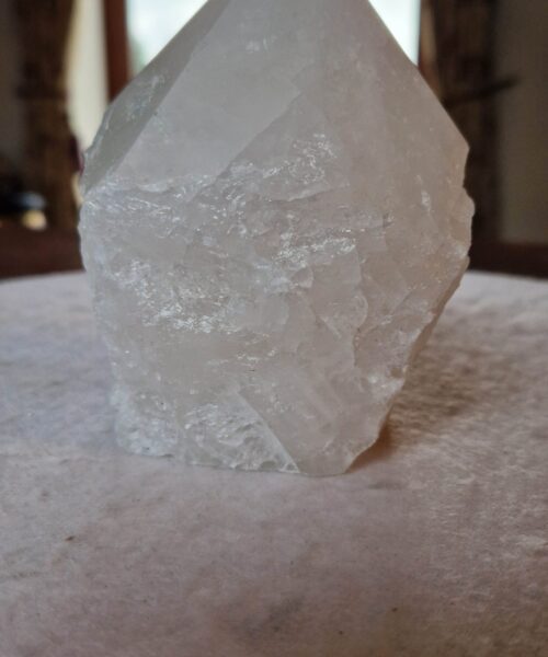 Large Clear Quartz White Crystal 9 Quartz Tower Points Polished Tip Gemstones Natural 1.023g H11.5xW9xD7.5cm