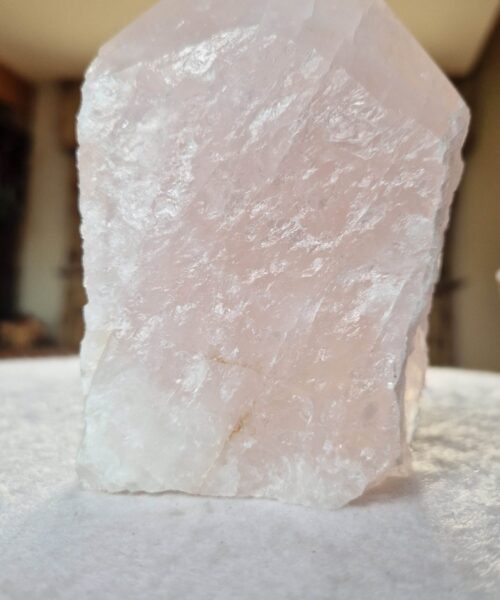 Large Rose Quartz Pink Crystal 2 Quartz Tower Points Polished Tip Gemstones Natural 991g H13.5xW8xD5.5cm - Image 9