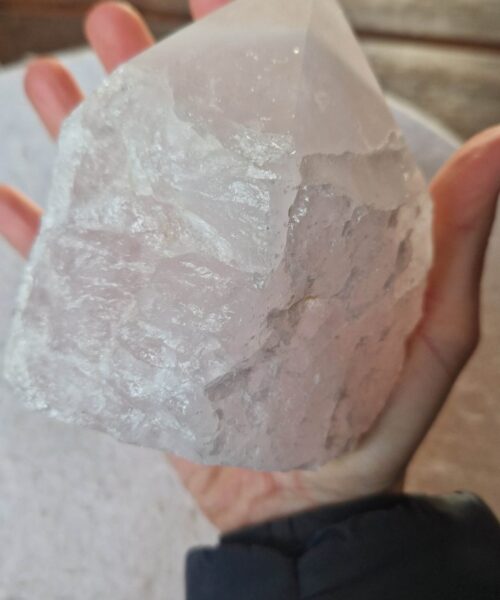 Large Rose Quartz Pink Crystal 3 Quartz Tower Points Polished Tip Gemstones Natural 1.167g H12xW9xD8cm - Image 7