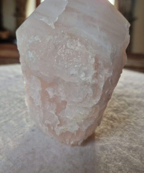 Large Rose Quartz Pink Crystal 4 Quartz Tower Points Polished Tip Gemstones Natural 815g H11.5xW9xD7.5cm - Image 5