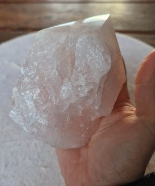Large Rose Quartz Pink Crystal 4 Quartz Tower Points Polished Tip Gemstones Natural 815g H11.5xW9xD7.5cm - Image 7