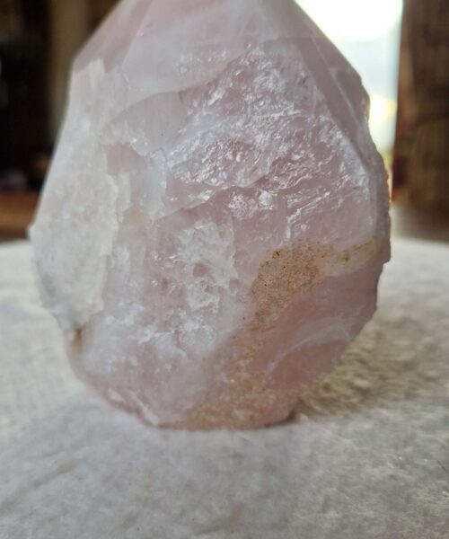 Alternative view of Large Rose Quartz Pink Crystal 7 Quartz Tower Points Polished Tip Gemstones Natural 807g H12xW8.5xD6.5cm
