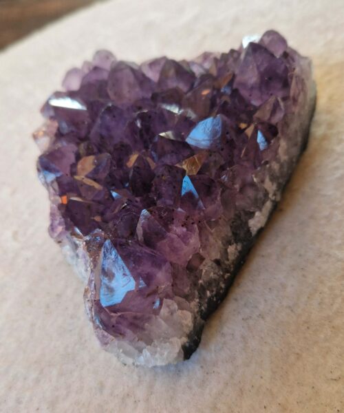 Large Premium High Grade Amethyst Raw Druzy Cluster Piece 38 - 673g H4.5xW13xD9.5cm - Image 6