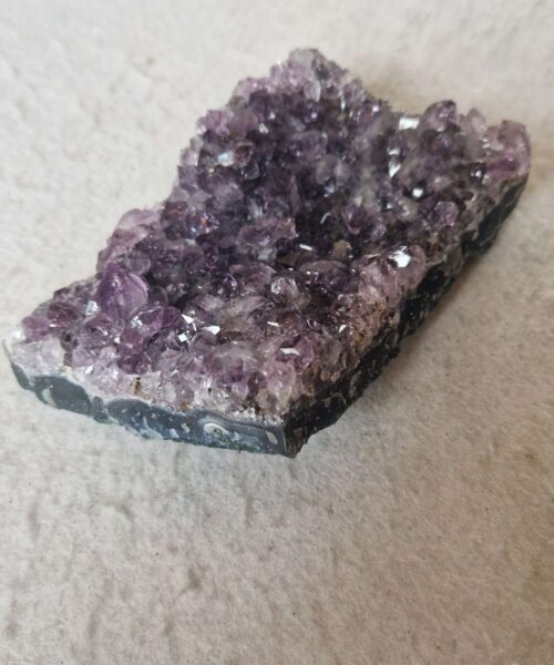 Large Premium High Grade Amethyst Raw Druzy Cluster Piece 44 - 523g H4xW14xD8.5cm - Image 4