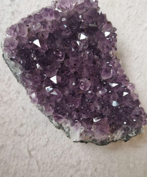 Large Premium High Grade Amethyst Raw Druzy Cluster Piece 45 - 753g H5xW15xD10cm - Image 10