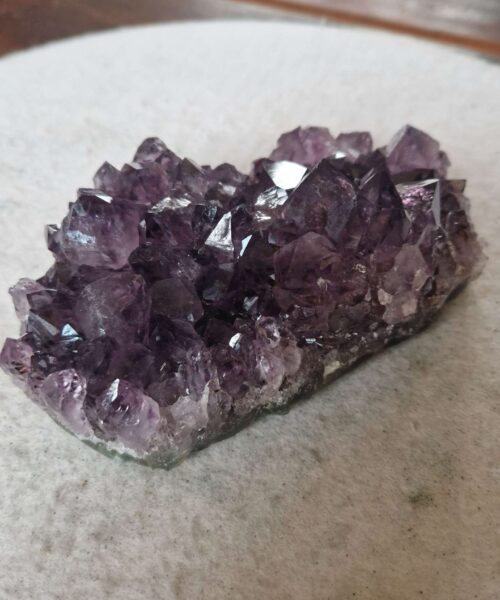 Large Premium High Grade Amethyst Raw Druzy Cluster Piece 49 - 836g H5.5xW14xD8.5cm - Image 5
