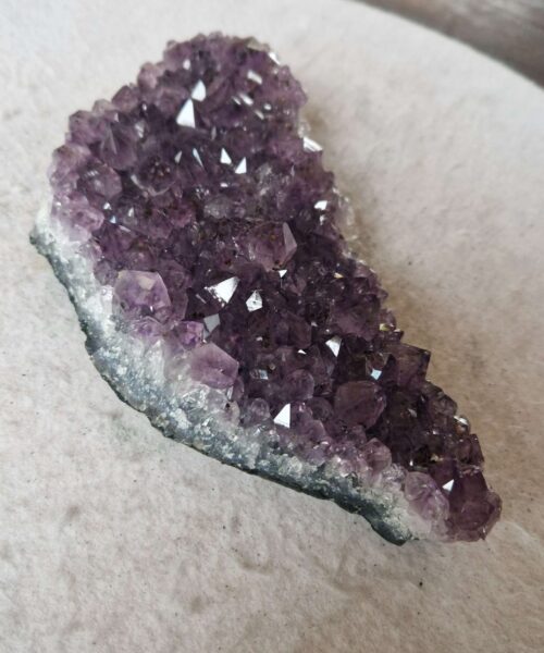 Large Premium High Grade Amethyst Raw Druzy Cluster Piece 51 - 807g H4xW20.5xD9.5cm - Image 3
