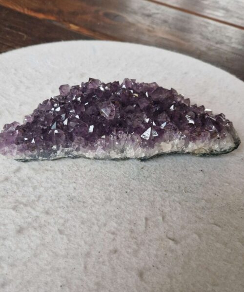 Large Premium High Grade Amethyst Raw Druzy Cluster Piece 51 - 807g H4xW20.5xD9.5cm - Image 5