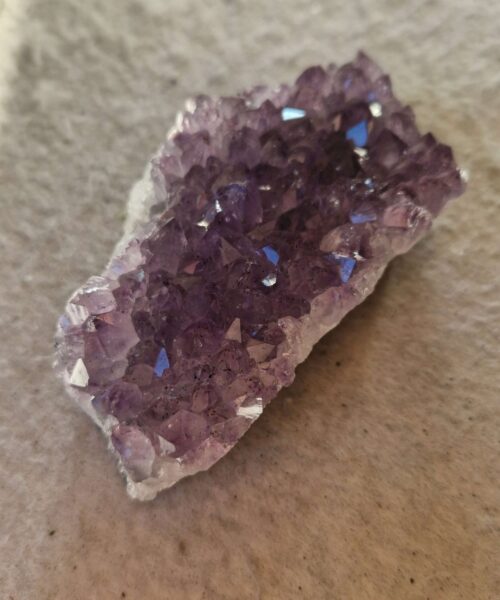 Premium High Grade Amethyst Druzy Cluster Piece 58 - 221g H3xW11xD5.5cm - Image 4