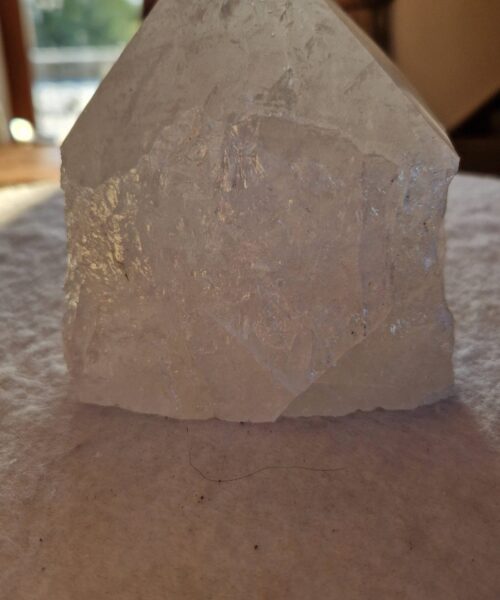 Large Clear Quartz White Crystal 17 Quartz Tower Points Polished Tip Gemstones Natural 1.229g H11xW10xD9cm